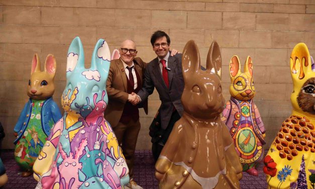 Auction raises £300,000k for St Oswald’s Hospice